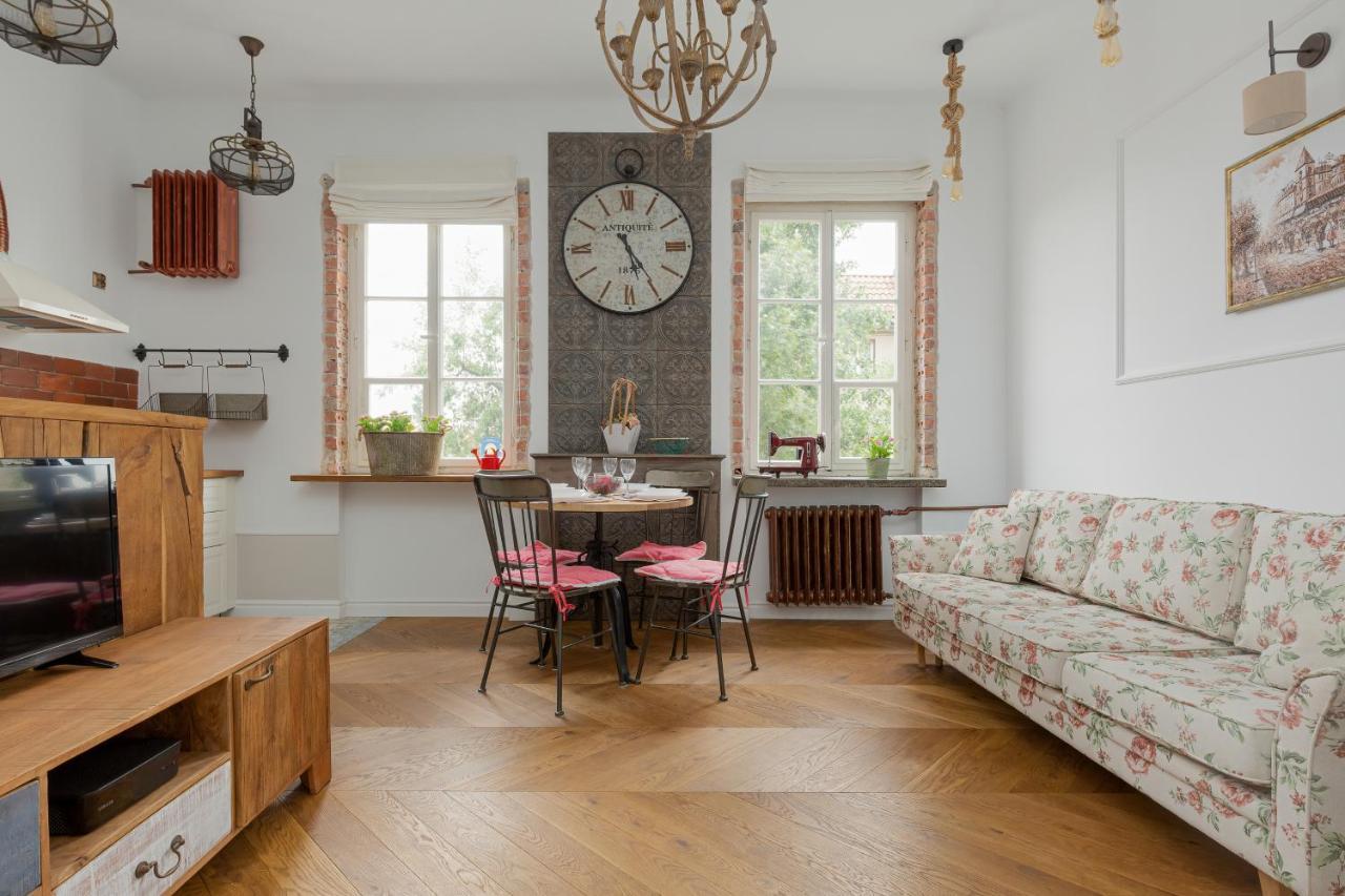 Apartment On The Warsaw Square By Noclegi Renters Extérieur photo