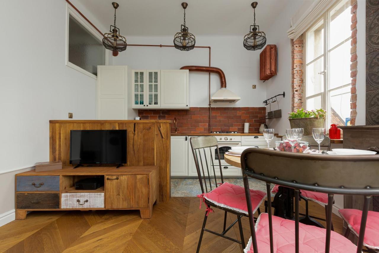 Apartment On The Warsaw Square By Noclegi Renters Extérieur photo